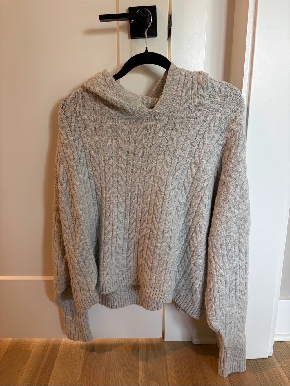 Cozy Cable Knit Hooded Sweater - Grey